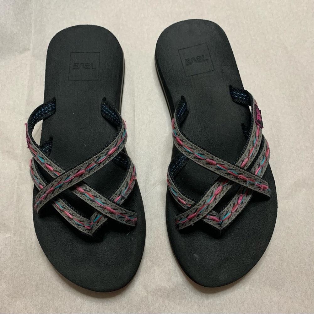 Teva sandals size 5